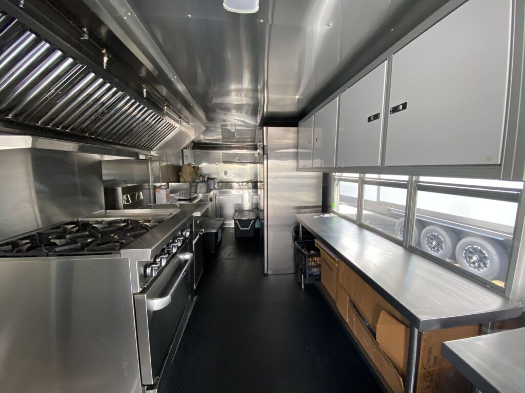 Kitchen-Trailer-Int-3